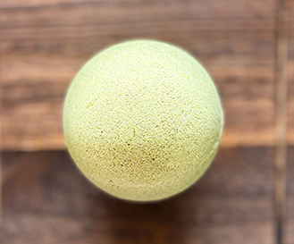 Artisan Bath Bomb - Garden of Life - Large (Basique) w/ Rosemary & Eucalyptus EO