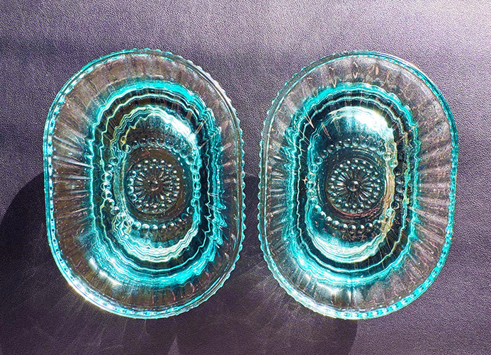 AO Accessory - Single Bar-Soap Holder, (Blue Glass, Embossed)