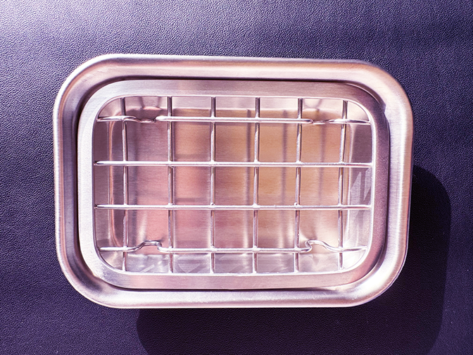 Accessory - Single Bar-Mesh Soap Holder, Metal (Silver)