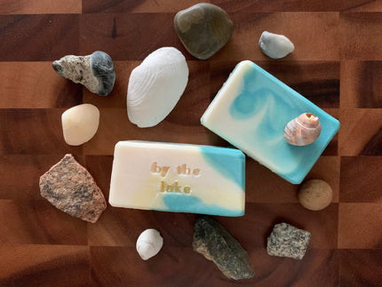 By The Lake - Artisan Soap Bar (Basique)