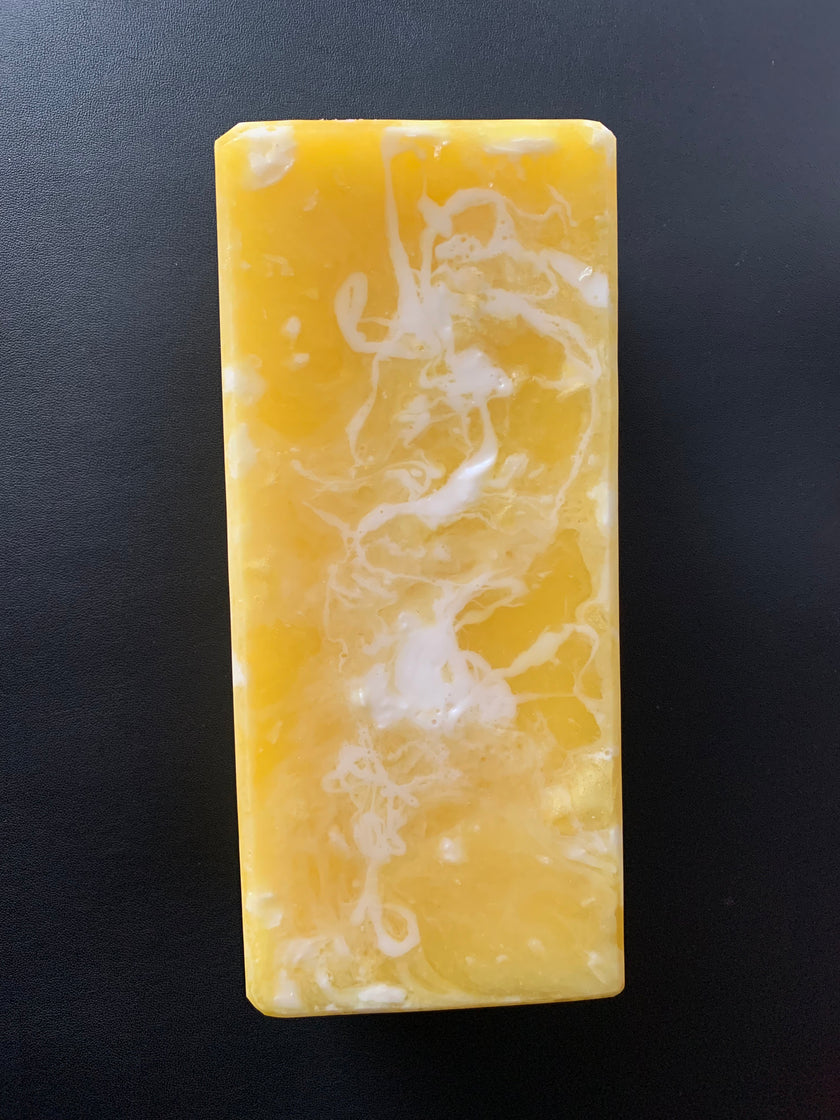 Pain de savon artisanal - Citron et rose (glycérine et lait)