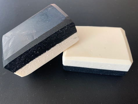 Tuxedo - Artisan Soap Bar - (Basique)